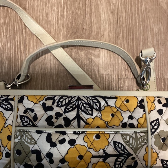 NWT Vera Bradley Barbara Frame Bag in Go Wild - Picture 3 of 8